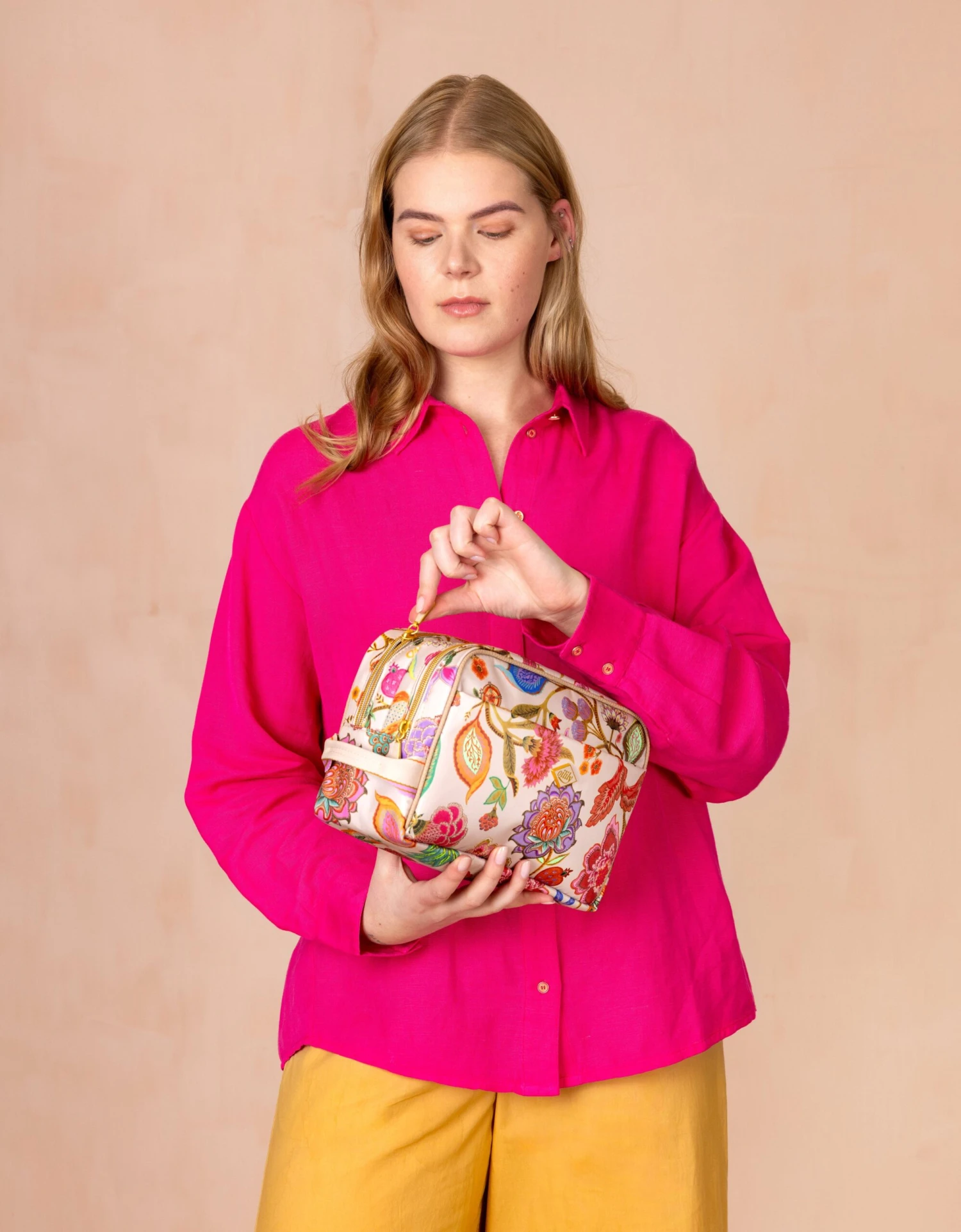 OILILY Cloe Pocket Toilettas(Chloe Pocket Cosmetic Bag 18) 4 OILILY Cloe Pocket Toilettas(Chloe Pocket Cosmetic Bag 18) - Afbeelding 2