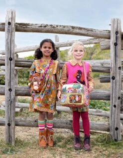 OILILY Farm Rugzak(Farm Suitcase) -OILILY Winkel OillilyFW25 Campaign KIDS0330 kopie 1 873a4208 d9e3 4e60 b916 7fbf00bfef1f